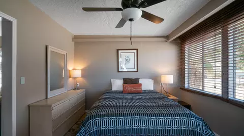 Bedroom - 7443 Condalia Ave, Yucca Valley, CA 92284 photo 9 of 10