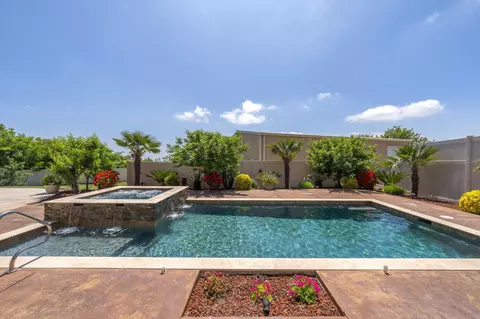 9475 Lakeview Ct, Cherry Valley, CA 92223