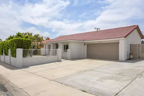 68135 Empalmo Rd, Cathedral City, CA 92234
