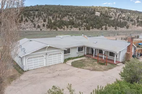500 Lakewood Dr, Big Bear City, CA 92314