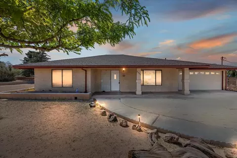 8486 Emerson Ave, Yucca Valley, CA 92284