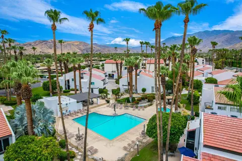 1384 S Camino Real, Palm Springs, CA 92264