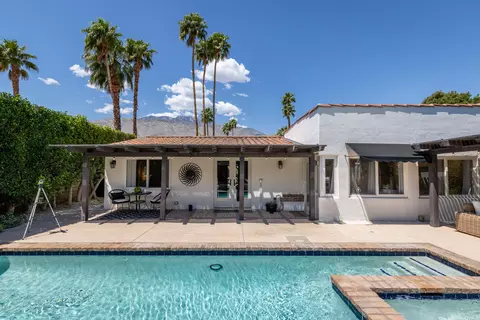 524 N Hermosa Dr, Palm Springs, CA 92262