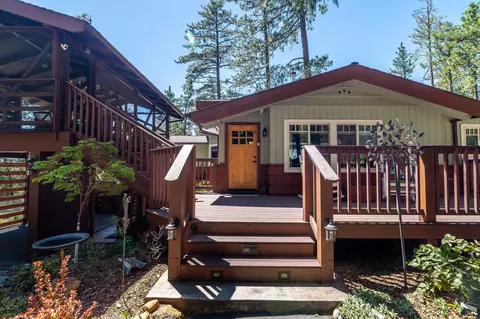 Exterior - 25445 Palomar Rd, Idyllwild, CA 92549 photo 4 of 21