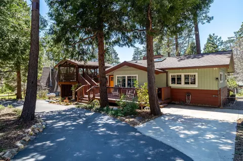 Exterior - 25445 Palomar Rd, Idyllwild, CA 92549 photo 2 of 21