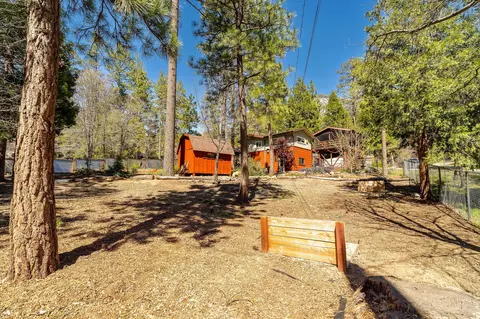 Exterior - 25445 Palomar Rd, Idyllwild, CA 92549 photo 12 of 21