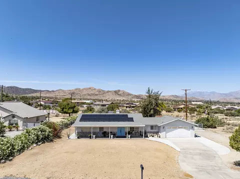 8544 San Vicente Dr, Yucca Valley, CA 92284