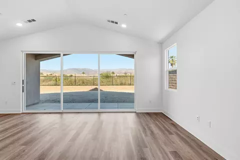 Living - 84504 Malora Ct, Indio, CA 92203 photo 5 of 8