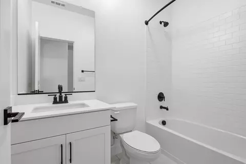 Bath - 84504 Malora Ct, Indio, CA 92203 photo 1 of 3