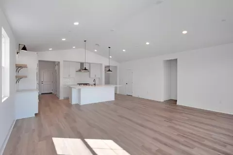 Living - 84504 Malora Ct, Indio, CA 92203 photo 3 of 8