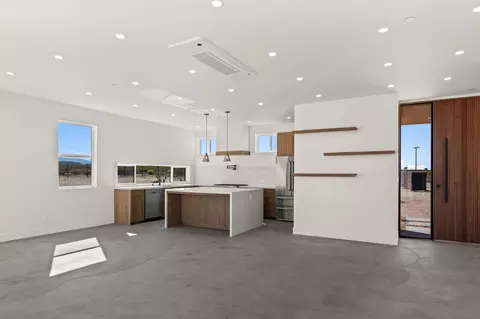 Living - 1925 Border Ave, Joshua Tree, CA 92252 photo 3 of 6
