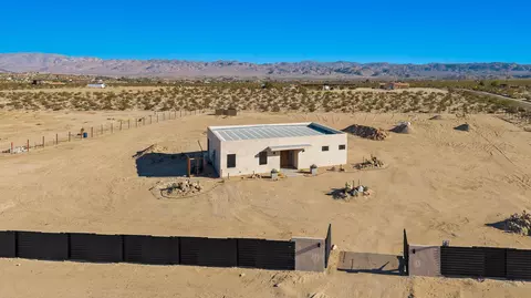 Exterior - 1925 Border Ave, Joshua Tree, CA 92252 photo 14 of 14