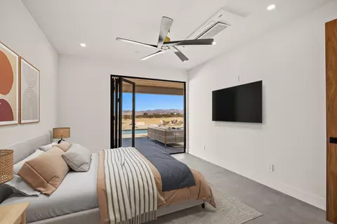 Bedroom - 1925 Border Ave, Joshua Tree, CA 92252 photo 4 of 6