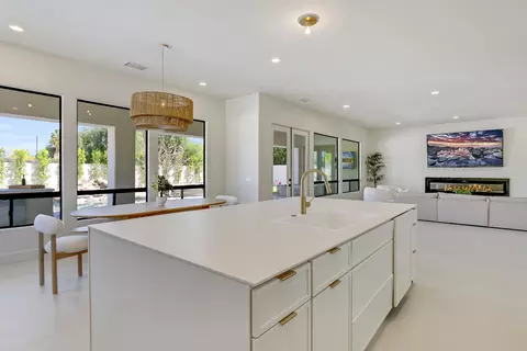 Kitchen - 48622 Meandering Cloud St, Indio, CA 92201 photo 5 of 8