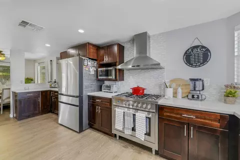 Kitchen - 45587 Indian River Rd, Indio, CA 92201 photo 3 of 5
