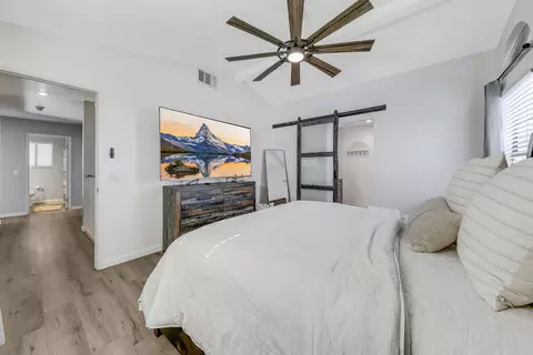 Bedroom - 45587 Indian River Rd, Indio, CA 92201 photo 4 of 5