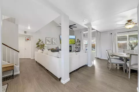 Entry Way - 45587 Indian River Rd, Indio, CA 92201 photo 2 of 4