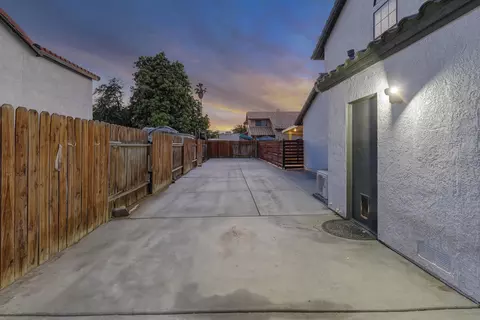 Exterior - 45587 Indian River Rd, Indio, CA 92201 photo 16 of 28