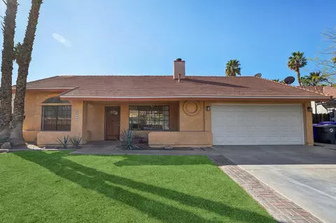 68715 Jarana Rd, Cathedral City, CA 92234
