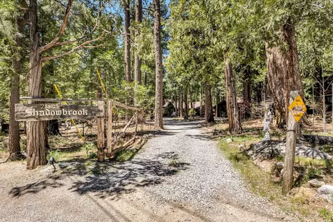 25625 Tahquitz Dr, Idyllwild, CA 92549