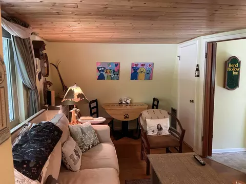 Living - 38540 38540 Alva Dr, Cherry Valley, CA 92223 photo 7 of 7