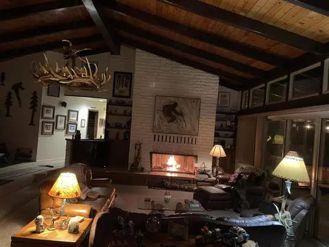 Living - 38540 38540 Alva Dr, Cherry Valley, CA 92223 photo 3 of 7