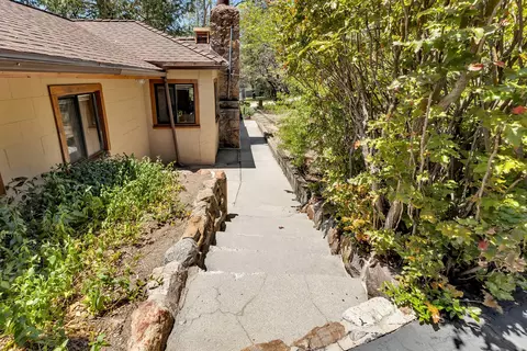 Exterior - 54703 Pine Crest Ave, Idyllwild, CA 92549 photo 7 of 16