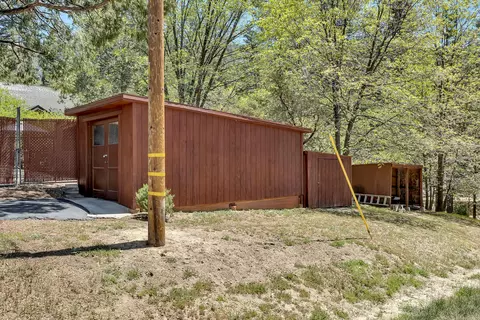 Exterior - 54703 Pine Crest Ave, Idyllwild, CA 92549 photo 16 of 16