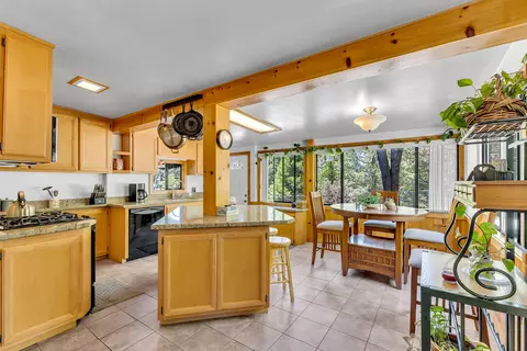 Kitchen - 54703 Pine Crest Ave, Idyllwild, CA 92549 photo 1 of 4