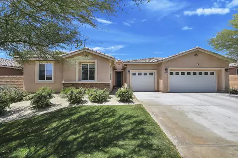 Exterior - 41399 Manchester St, Indio, CA 92203 photo 3 of 9