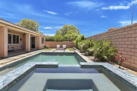 Exterior - 41399 Manchester St, Indio, CA 92203 photo 6 of 9