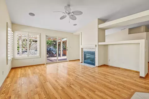 Living - 81326 Avenida Alamitos, Indio, CA 92201 photo 4 of 6