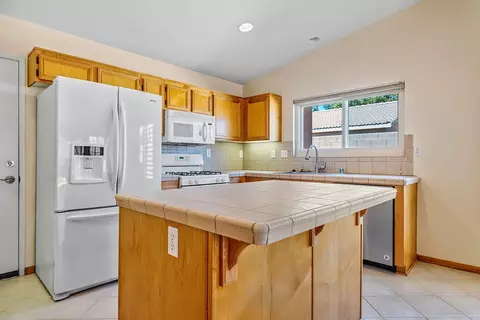 Kitchen - 81326 Avenida Alamitos, Indio, CA 92201 photo 1 of 3