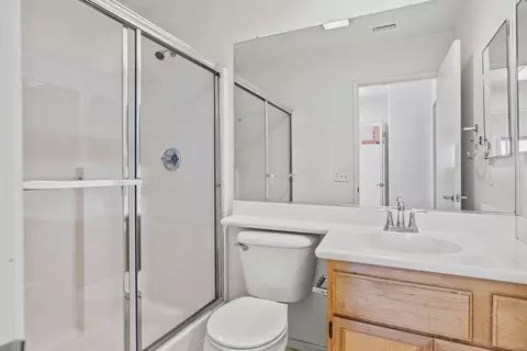 Bath - 81326 Avenida Alamitos, Indio, CA 92201 photo 3 of 3