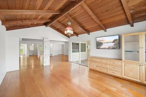 Living - 108 W Kenneth Rd, Glendale, CA 91202 photo 6 of 7