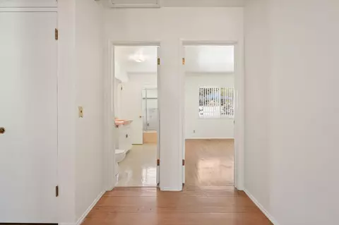 Entry Way - 108 W Kenneth Rd, Glendale, CA 91202 photo 2 of 2