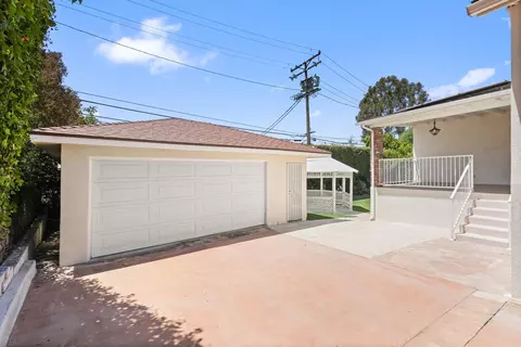 Exterior - 108 W Kenneth Rd, Glendale, CA 91202 photo 5 of 9