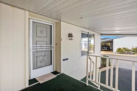 Exterior - 4650 Dulin Rd, Fallbrook, CA 92028 photo 7 of 9