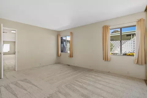 Bedroom - 4650 Dulin Rd, Fallbrook, CA 92028 photo 3 of 6