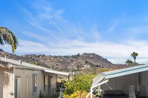 Exterior - 4650 Dulin Rd, Fallbrook, CA 92028 photo 1 of 9