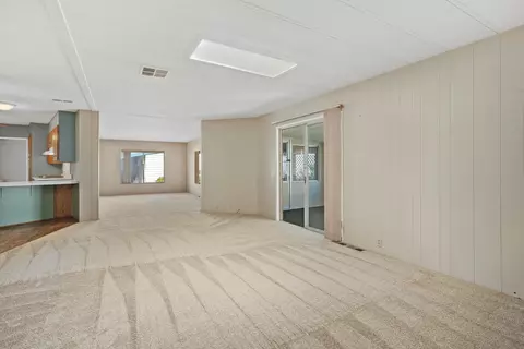 Living - 4650 Dulin Rd, Fallbrook, CA 92028 photo 6 of 9