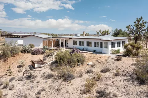 57349 Mesa Dr, Yucca Valley, CA 92284
