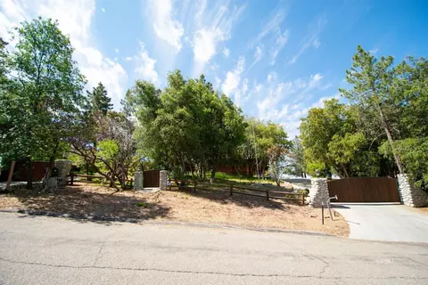 Exterior - 52411 Double View Dr, Idyllwild, CA 92549 photo 9 of 9