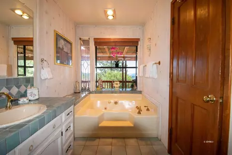 Bath - 52411 Double View Dr, Idyllwild, CA 92549 photo 1 of 7