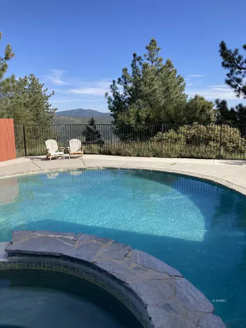Exterior - 52411 Double View Dr, Idyllwild, CA 92549 photo 4 of 9