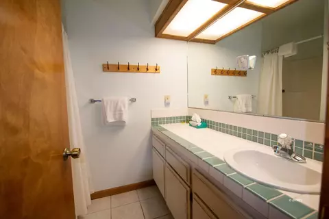 Bath - 52411 Double View Dr, Idyllwild, CA 92549 photo 7 of 7