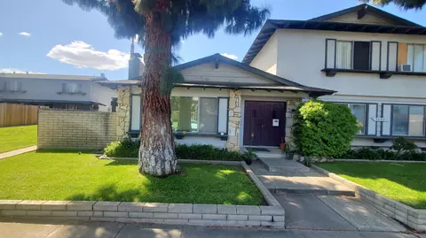 3040 E Mayfair Ave, Orange, CA 92867