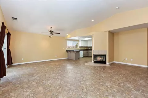 57229 Juarez Dr, Yucca Valley, CA 92284 photo 12