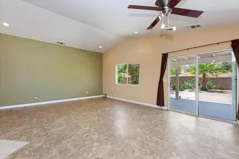 57229 Juarez Dr, Yucca Valley, CA 92284 photo 16