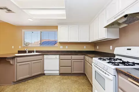 57229 Juarez Dr, Yucca Valley, CA 92284 photo 19